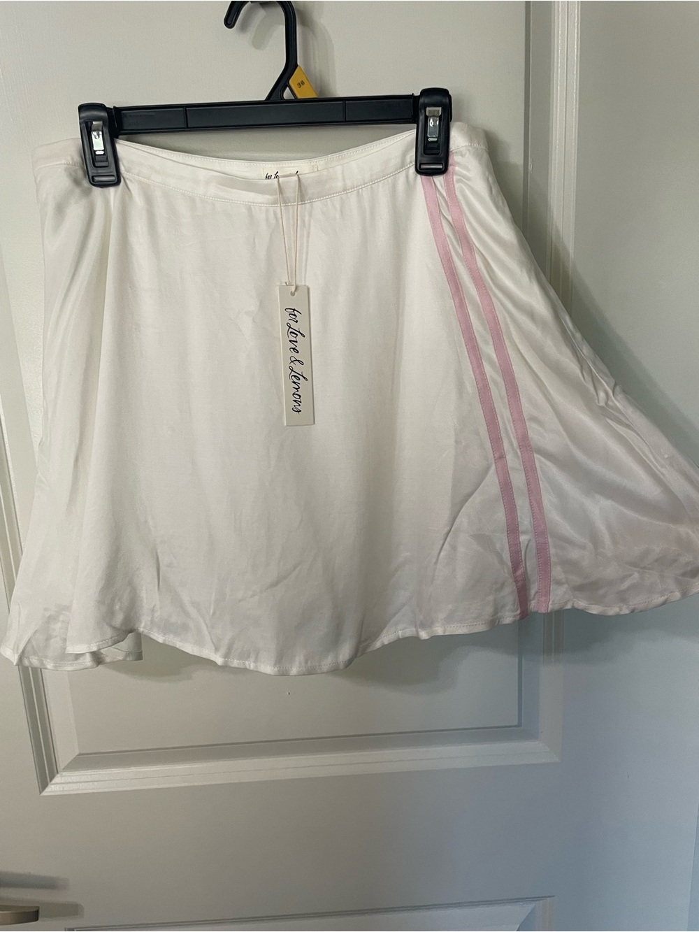 For Love & Lemons Mini Skirt XL White Pink Trim NWT Fits Large (minor callout)